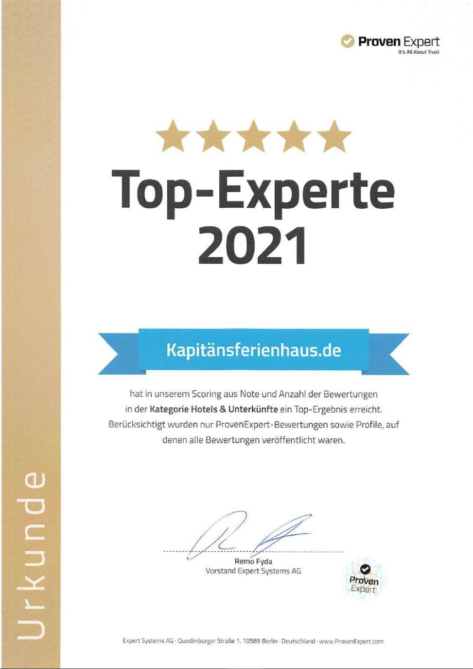 Ruegenferienhaus - Schaprode Hafen Extérieur photo